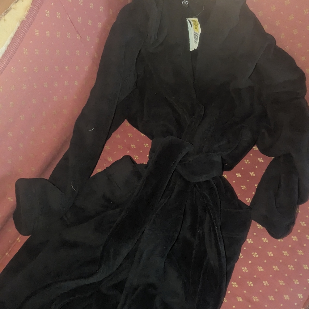 Adidas Black Fleece Robe